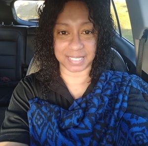 Meet your Posher, Rosalia